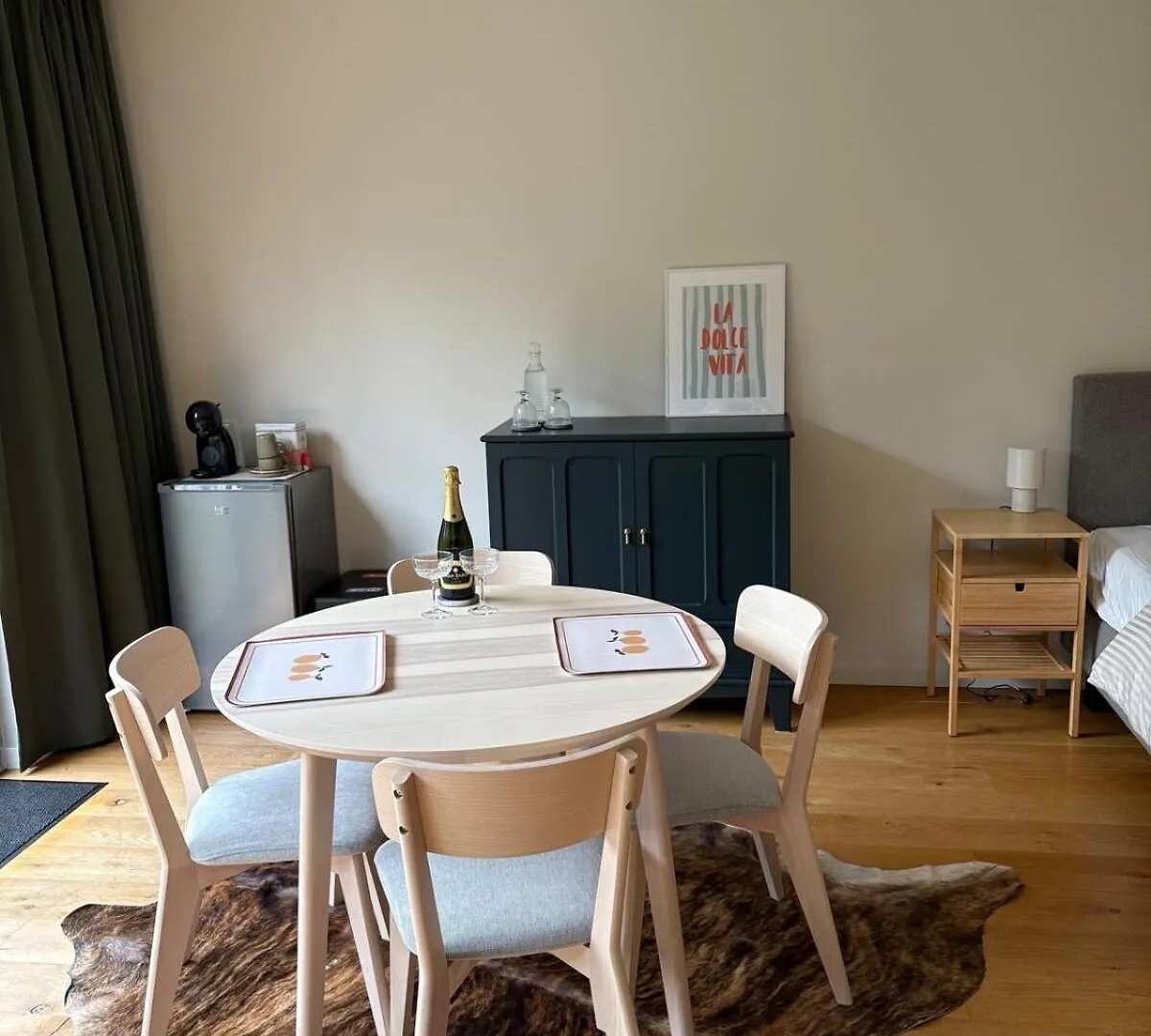 Cozy Guestroom Near City Center Bruges